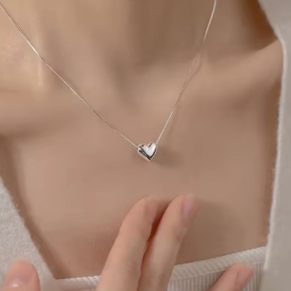 ◾️925 Sterling Silver Heart Pendant Necklace - Picture 5 of 11